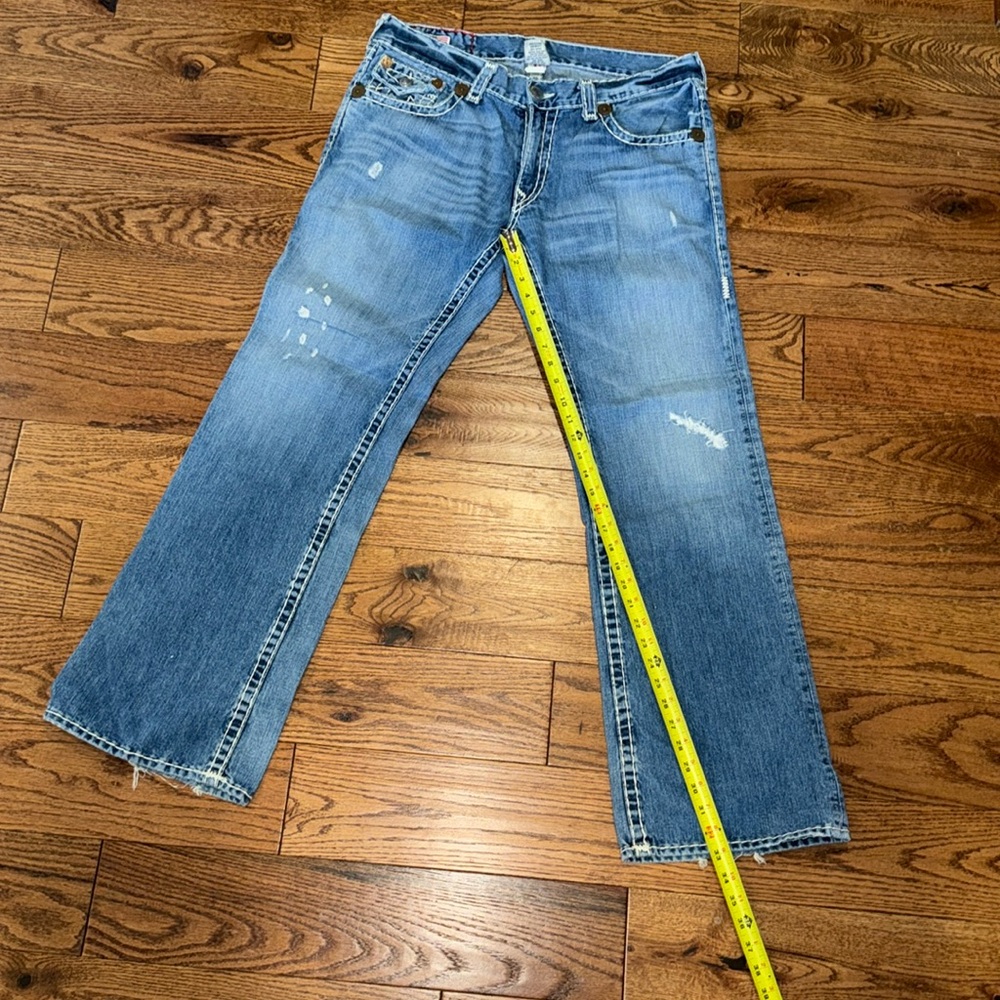 TRUE RELIGION JEANS